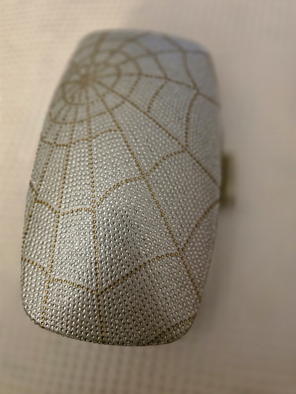 Silver Sparkle SPIDER WEBBED HARD SHELL EVENING BAG